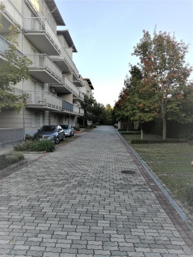 Bella Golden Beach Siófok Kültér fotó